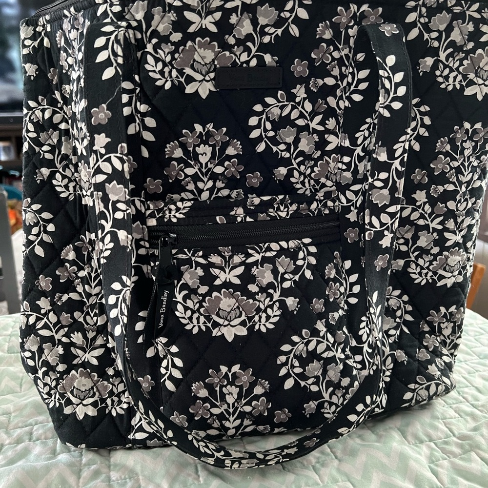 Vera Bradley quilted tote bag